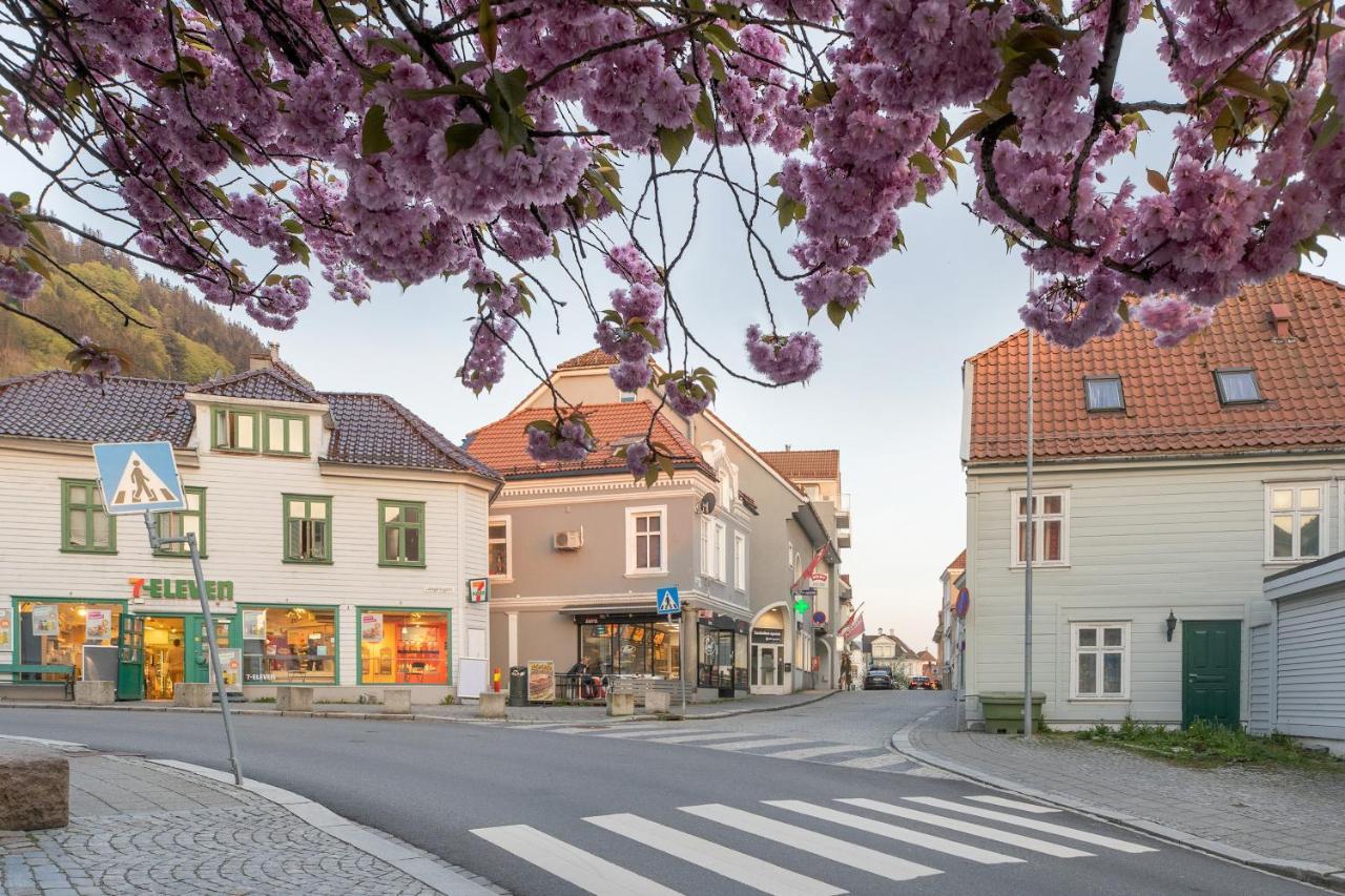 Behind Bryggen - Renovated - Budget Friendly برغن المظهر الخارجي الصورة